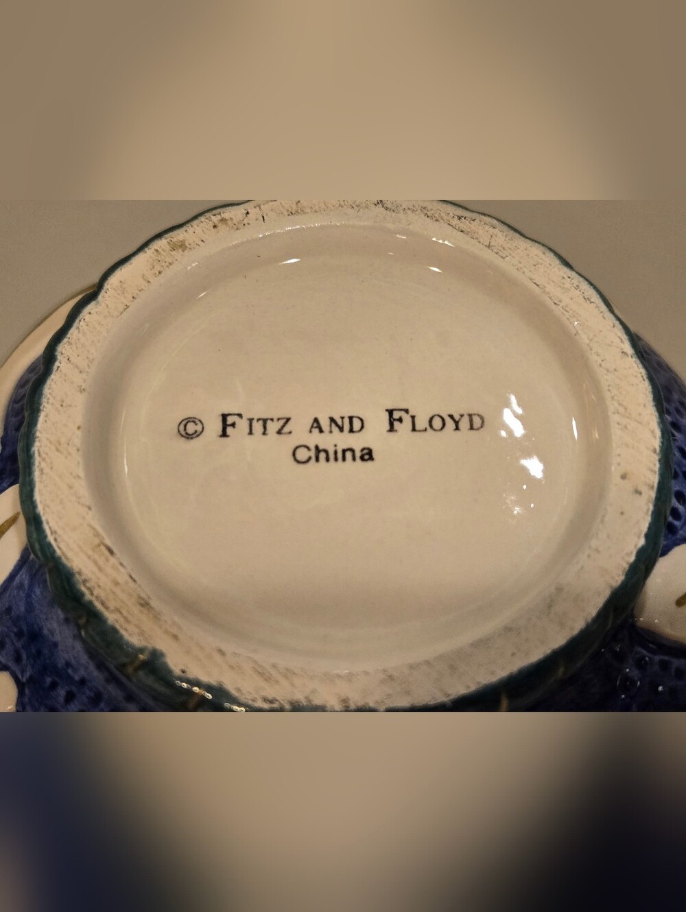 Fritz & Floyd Florentine And Fruit Lidded Bowl - Picture 4 of 4
